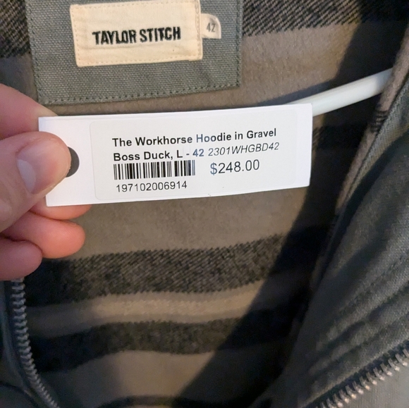 The workhorse hoodie in gravel - Picture 1 of 2